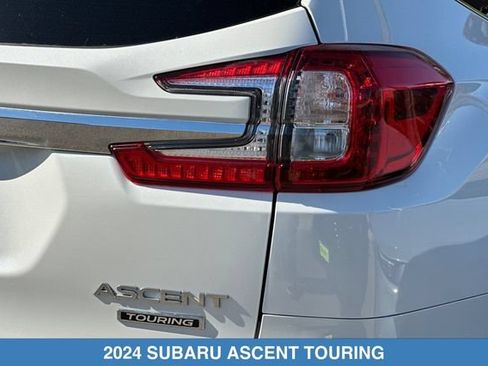 Used 2024 Subaru Ascent Touring AWD/4WD image 31