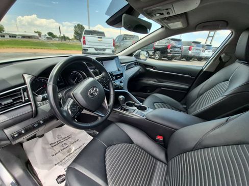 Used 2024 Toyota Camry SE FWD image 14