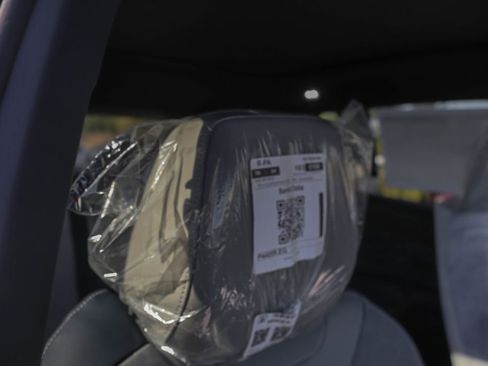 New 2025 Volkswagen ID.4 Pro S Plus image 40