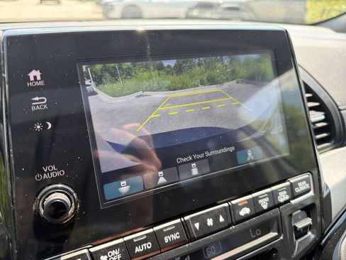 Used 2023 Honda Odyssey Touring image 24