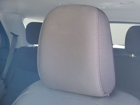Used 2022 Ford Explorer XLT AWD/4WD image 8