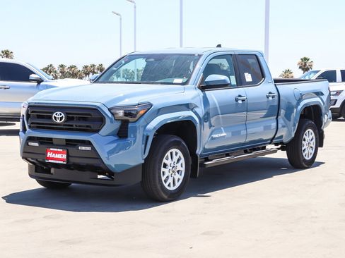 New 2026 Toyota Tacoma SR5 RWD image 3