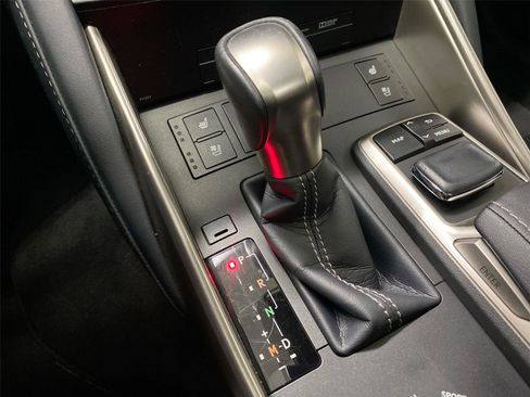 Used 2017 Lexus IS 300 AWD image 26