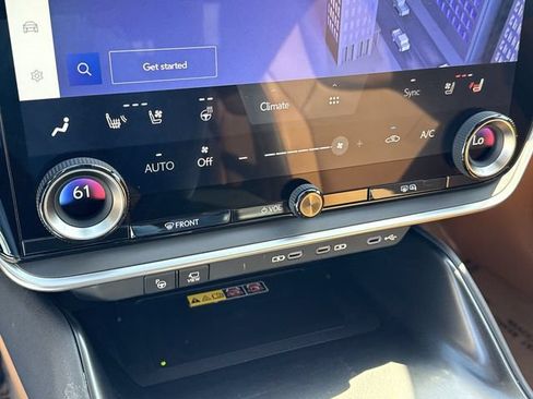 Certified 2023 Lexus RZ 450e Premium w/ Technology Package AWD/4WD image 19