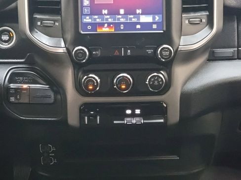 Used 2024 RAM 2500 Big Horn image 23