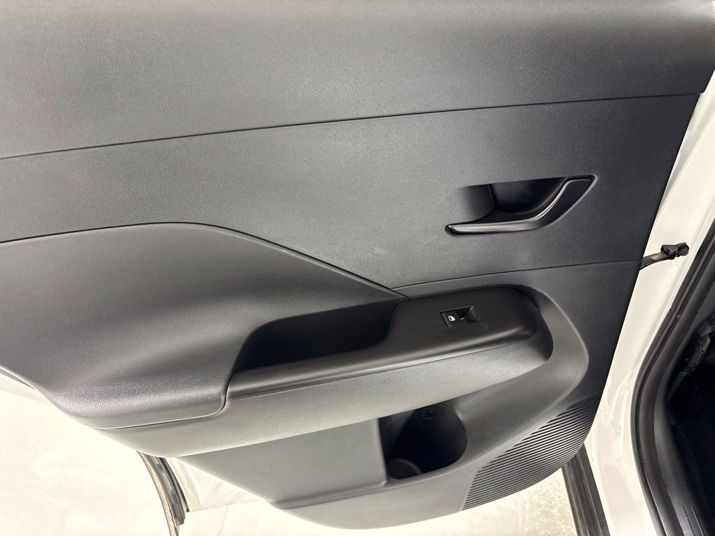 Used 2025 Hyundai Kona SEL FWD image 22