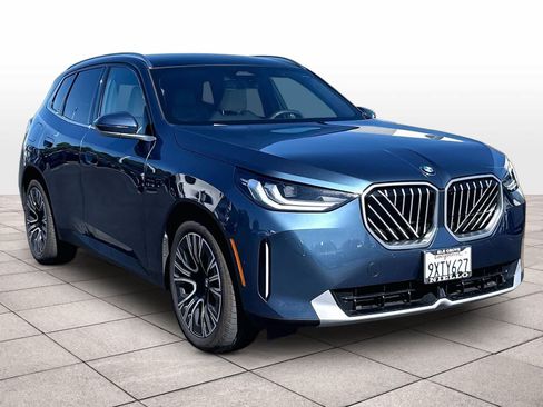 Used 2026 BMW X3 xDrive30i w/ Convenience Package AWD/4WD image 3