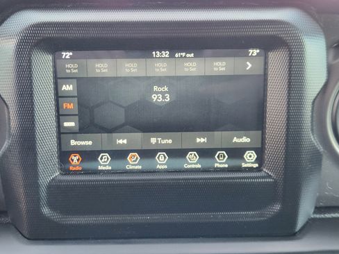 Used 2022 Jeep Wrangler Unlimited Sport image 11