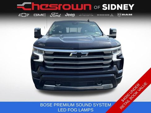 Used 2024 Chevrolet Silverado 1500 High Country w/ High Country Premium Package AWD/4WD image 8