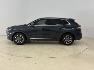 Used 2023 Lincoln Nautilus FWD video 2