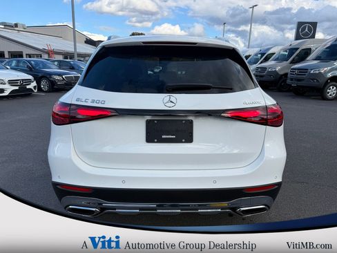 Used 2026 Mercedes-Benz GLC 300 4MATIC image 7