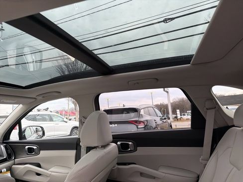 New 2026 Kia Sorento EX image 8