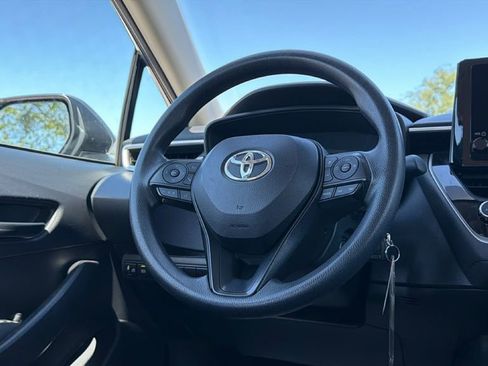 Used 2024 Toyota Corolla LE FWD image 36
