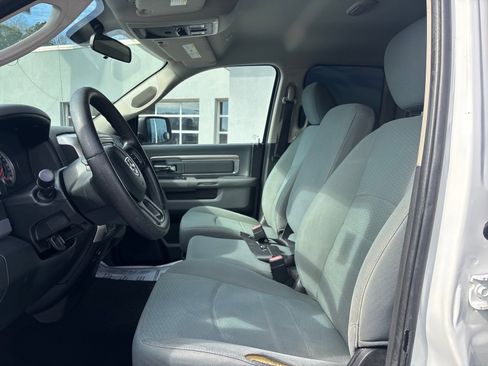 Used 2017 RAM 1500 Classic SLT image 29