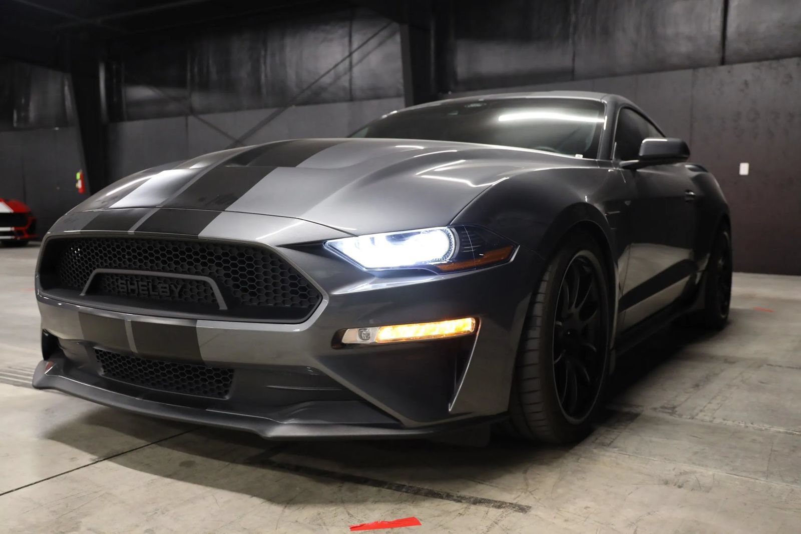Used 2023 Ford Mustang GT Premium w/ Equipment Group 401A RWD image 3