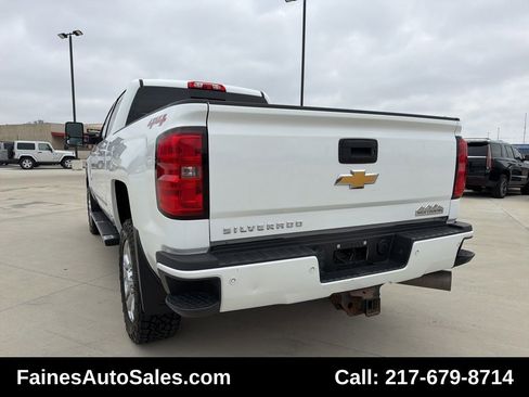 Used 2016 Chevrolet Silverado 2500 High Country w/ Duramax Plus Package image 14