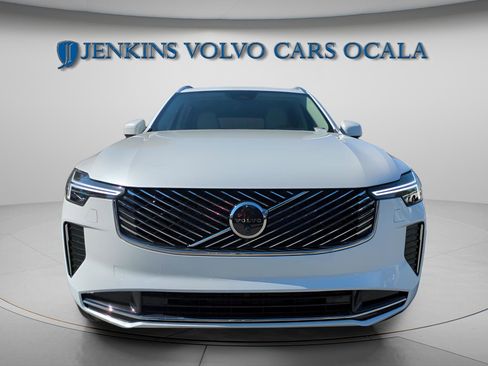 New 2026 Volvo XC90 B6 Ultra w/ Protection Package image 3