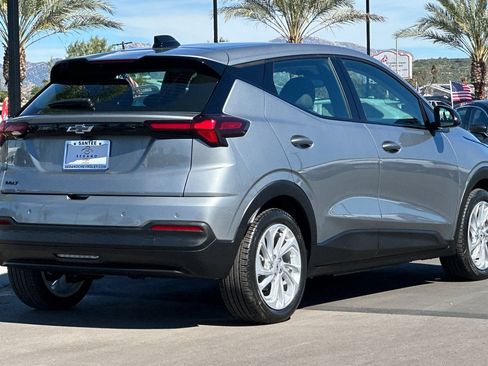 New 2027 Chevrolet Bolt LT w/ Comfort Package FWD image 4