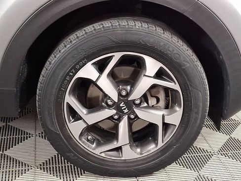 Used 2021 Kia Sportage LX AWD/4WD image 11