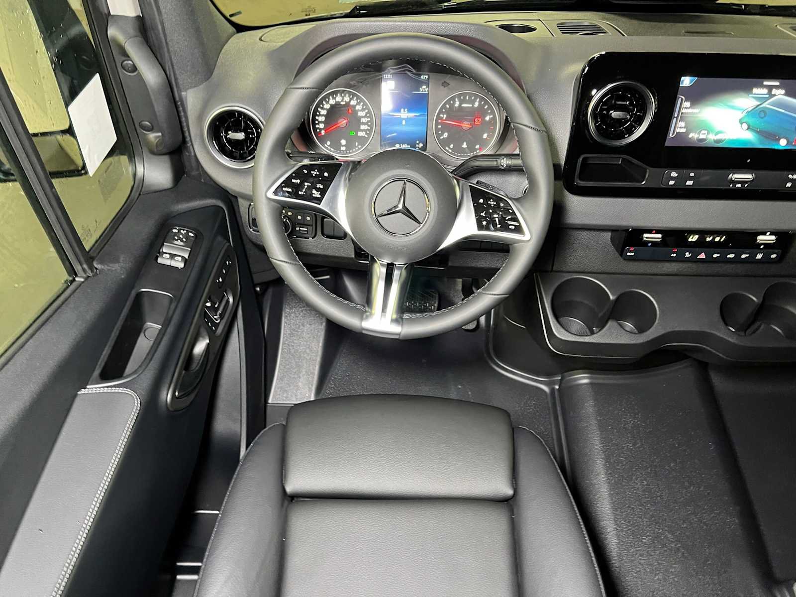 Used 2026 Mercedes-Benz Sprinter 2500 image 84