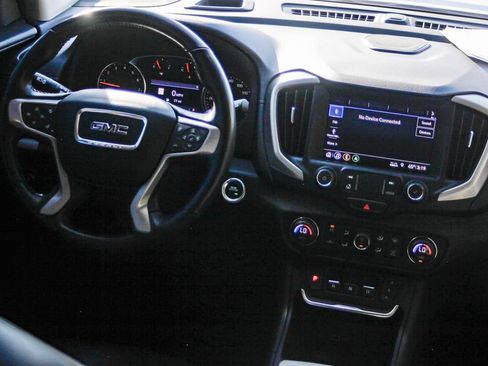 Used 2020 GMC Terrain Denali w/ Denali Premium Package image 13