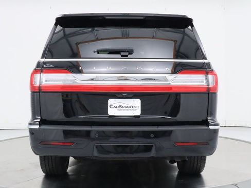 Used 2020 Lincoln Navigator L Reserve w/ Luxury Package AWD/4WD image 4