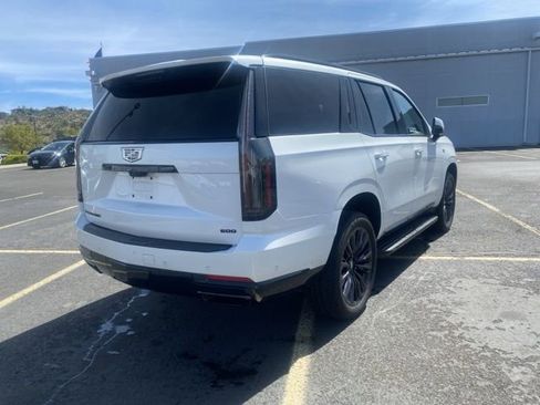 Used 2025 Cadillac Escalade Sport w/ LPO, ONYX Package AWD/4WD image 7