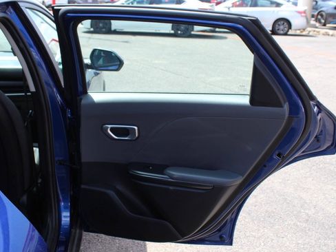 Used 2025 Kia K4 FWD image 12