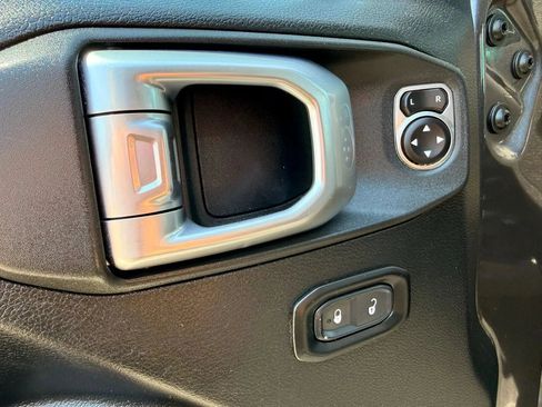 Used 2020 Jeep Gladiator Sport w/ Quick Order Package 24S AWD/4WD image 34