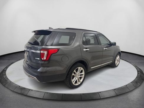 Used 2016 Ford Explorer Limited w/ Equipment Group 301A FWD image 6
