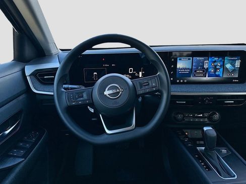 New 2026 Nissan Kicks SV image 20