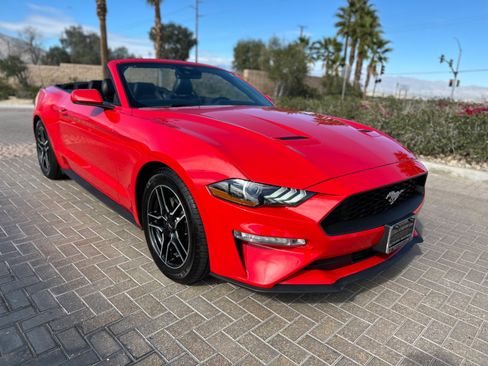 Used 2021 Ford Mustang Premium RWD image 30