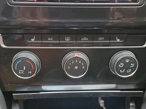 Used 2016 Volkswagen GTI S image 14