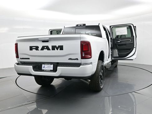 New 2026 RAM 2500 Laramie AWD/4WD image 45