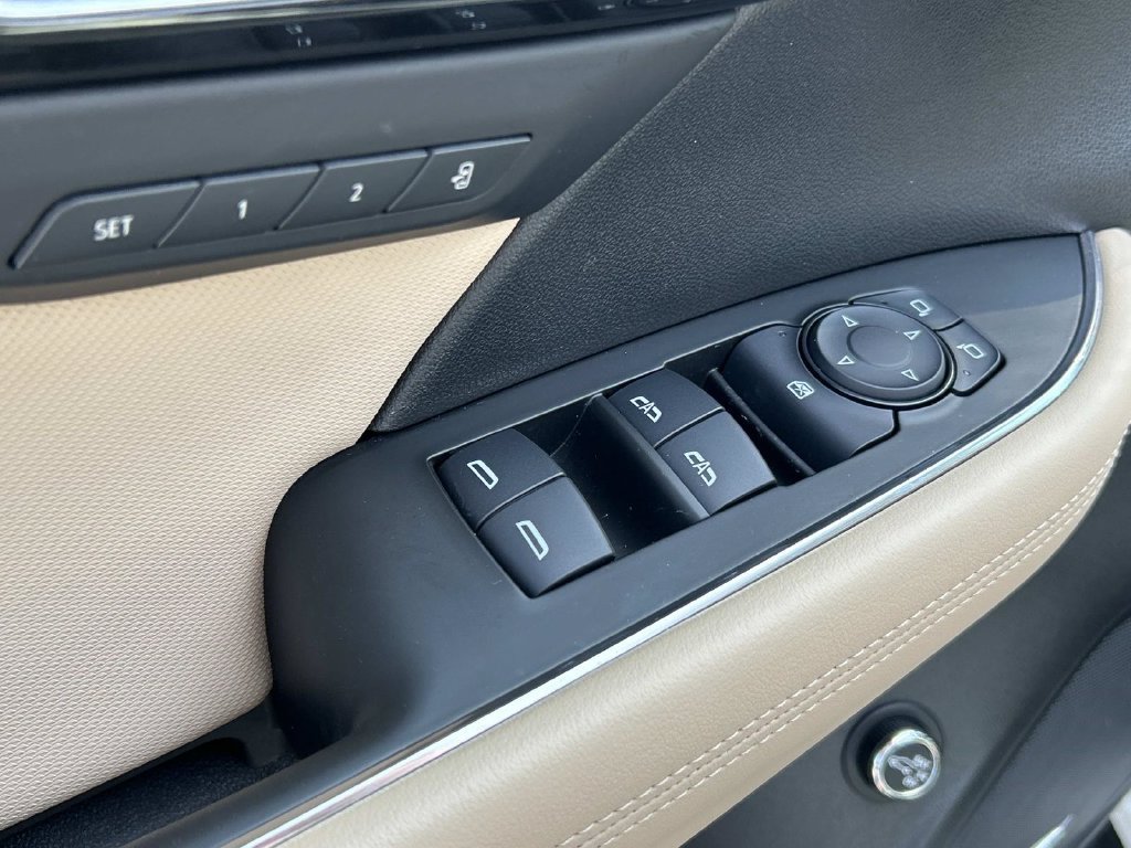 Used 2024 Buick Envision Preferred AWD/4WD image 16