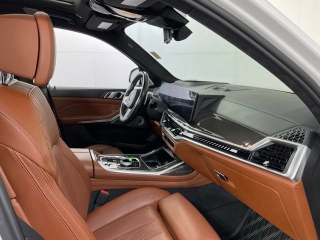 Used 2023 BMW X7 M60i w/ Executive Package AWD/4WD image 32