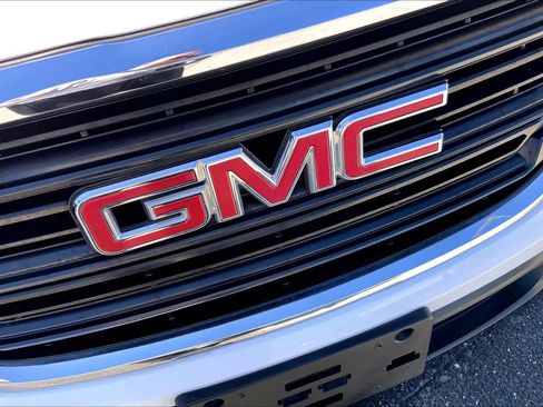 Used 2019 GMC Terrain SLE AWD/4WD image 31