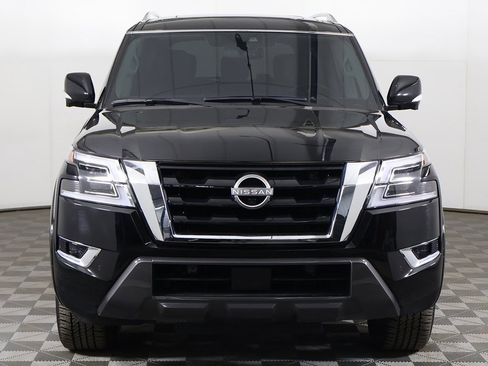 Used 2024 Nissan Armada SL image 13