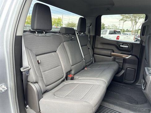 Used 2022 Chevrolet Silverado 1500 RST image 24