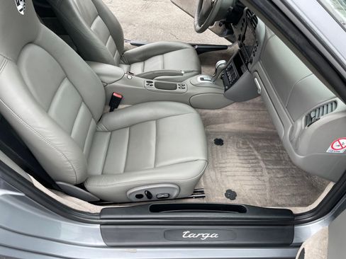Used 2003 Porsche 911 Targa RWD image 11