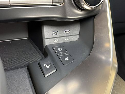 Certified 2025 Lexus LX 700h Overtrail image 35