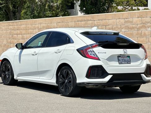 Used 2019 Honda Civic EX image 6