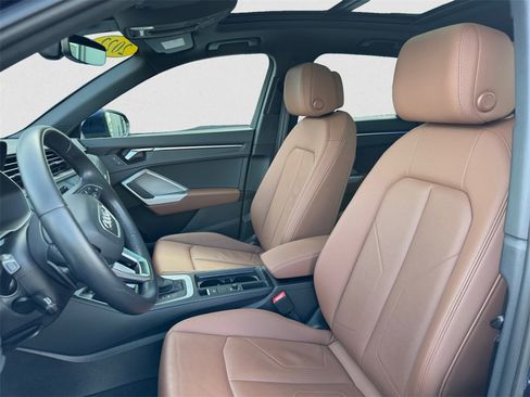 Used 2022 Audi Q3 2.0T Premium Plus image 10