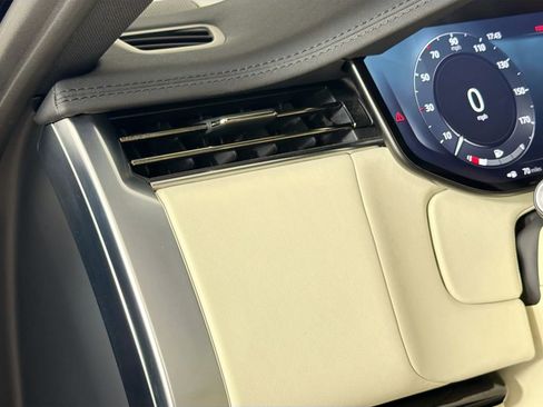 Certified 2023 Land Rover Range Rover SE AWD/4WD image 10