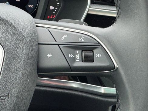 New 2025 Audi Q3 2.0T Premium image 12
