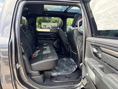 New 2027 RAM 1500 Limited AWD/4WD image 25