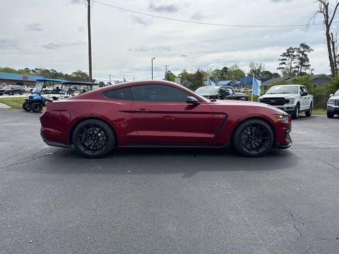 Used 2017 Ford Mustang Shelby GT350 RWD image 6