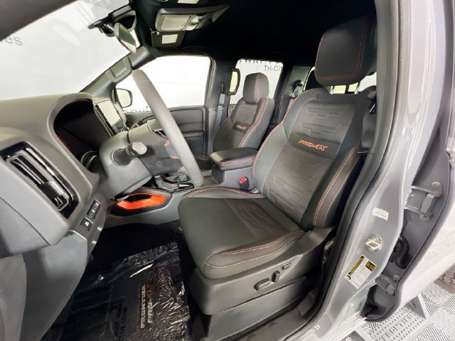 Used 2025 Nissan Frontier PRO-4X AWD/4WD image 25
