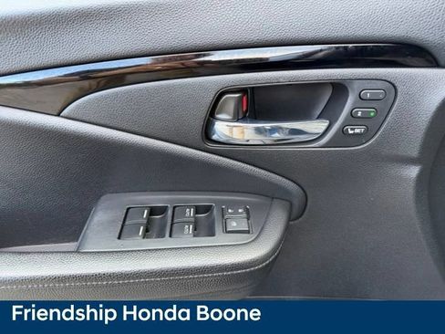 Used 2021 Honda Passport Touring image 16