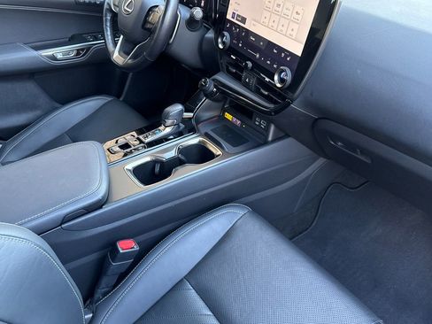 Used 2022 Lexus NX 350 AWD w/ Luxury Package image 19